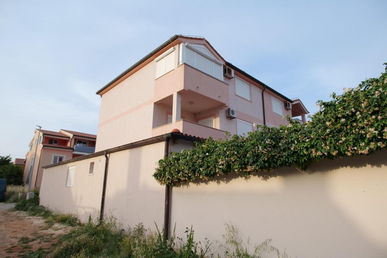 Luka Apartment Медулин Екстериор снимка